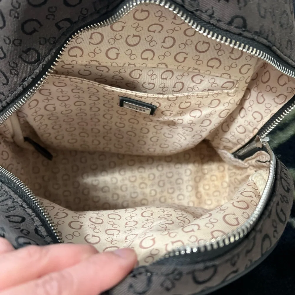 Guess Backpack - Picture 4 of 5